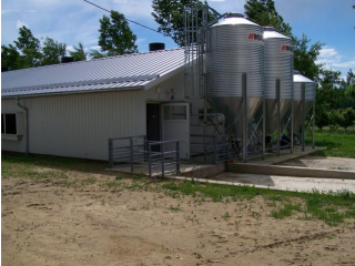 Véghfarm Pakod
